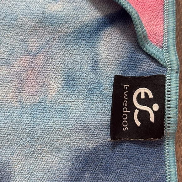 Ewedoos Yoga mat tie dye towel - Picture 4 of 5